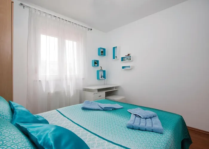 Cozy In With Kitchen Pula