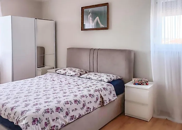 Dom wakacyjny Cozy In With Kitchen *